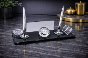 KRISTAL-MASA-ISIMLIGI-K-024