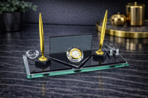 KRISTAL-MASA-ISIMLIGI-K-041