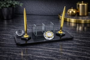 KRISTAL-MASA-ISIMLIGI-K-042