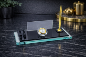 KRISTAL-MASA-ISIMLIGI-K-060