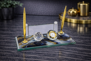 KRISTAL-MASA-ISIMLIGI-K-90